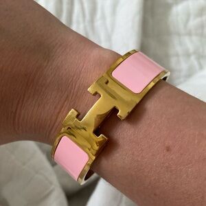 H bracelet in pink